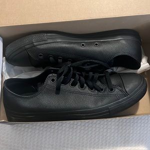 Black leather low top converse sneakers